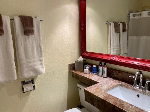 Pikes Peak Paradise Bed and Breakfast image 17