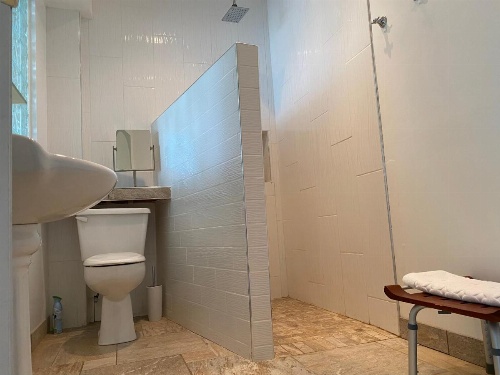 Pikes Peak Paradise Bed and Breakfast image 28