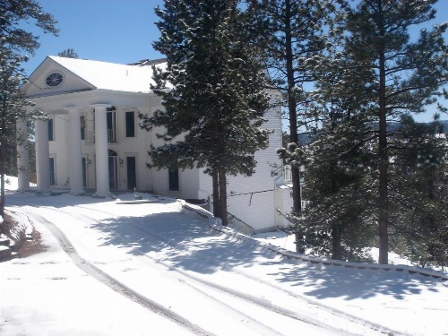 Pikes Peak Paradise Bed and Breakfast image 43