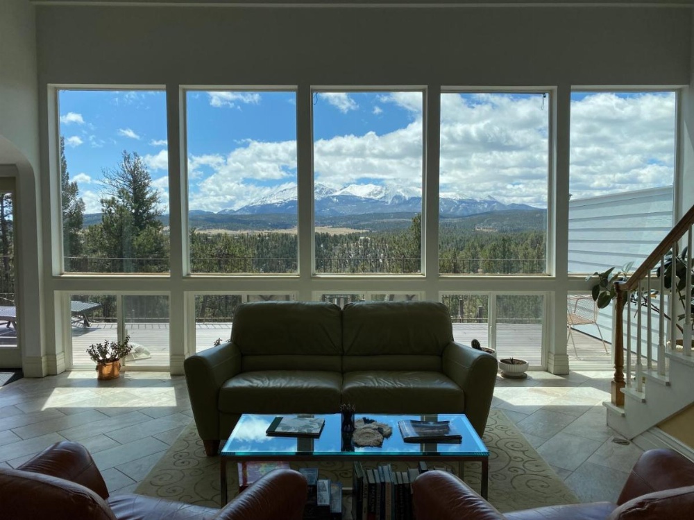 Pikes Peak Paradise Bed and Breakfast